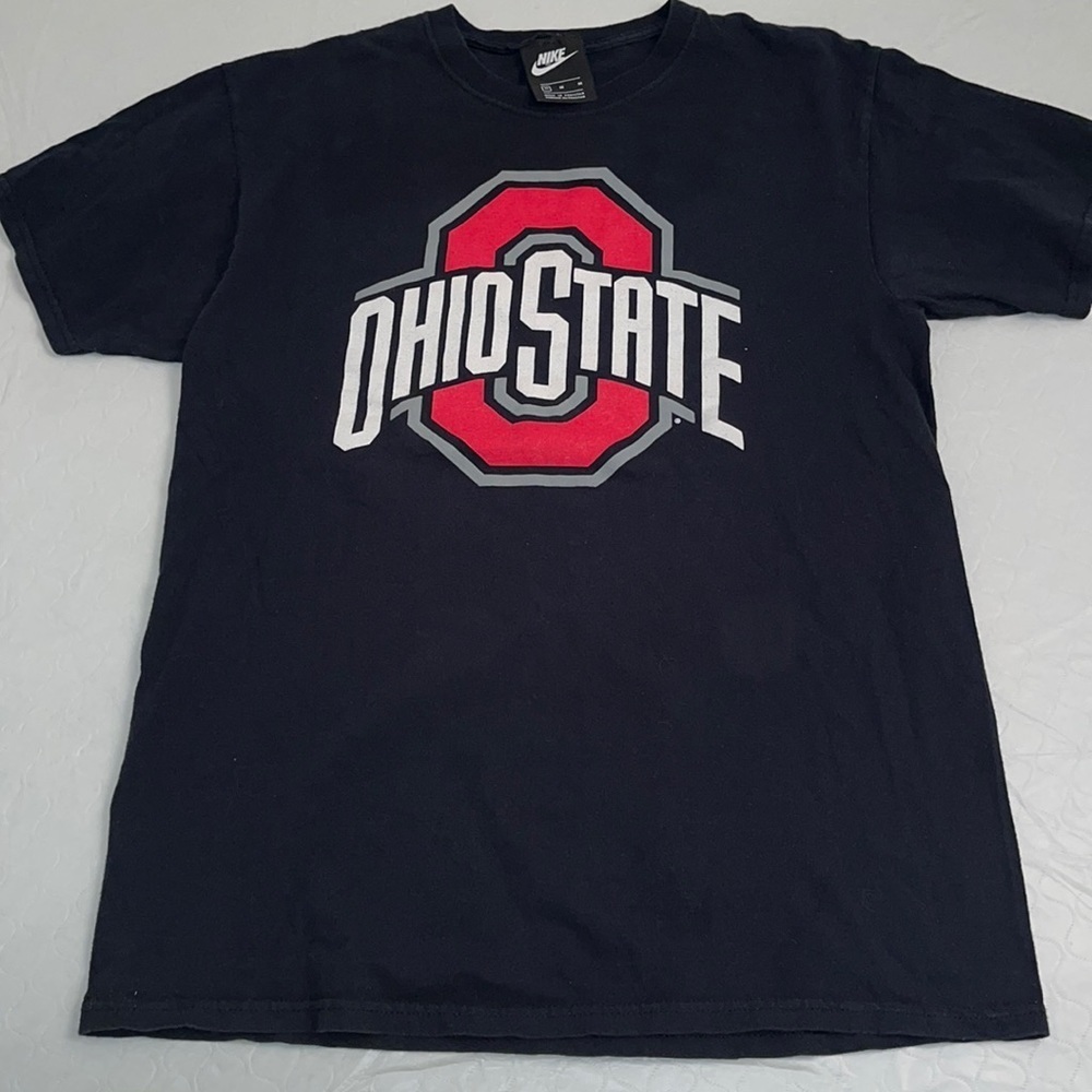 Nike Ohio State University black short sleeve logo t-shirt M
